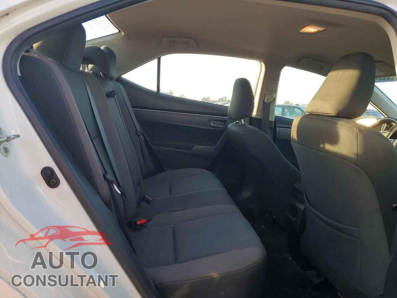 TOYOTA COROLLA 2018 - 2T1BURHE2JC987340