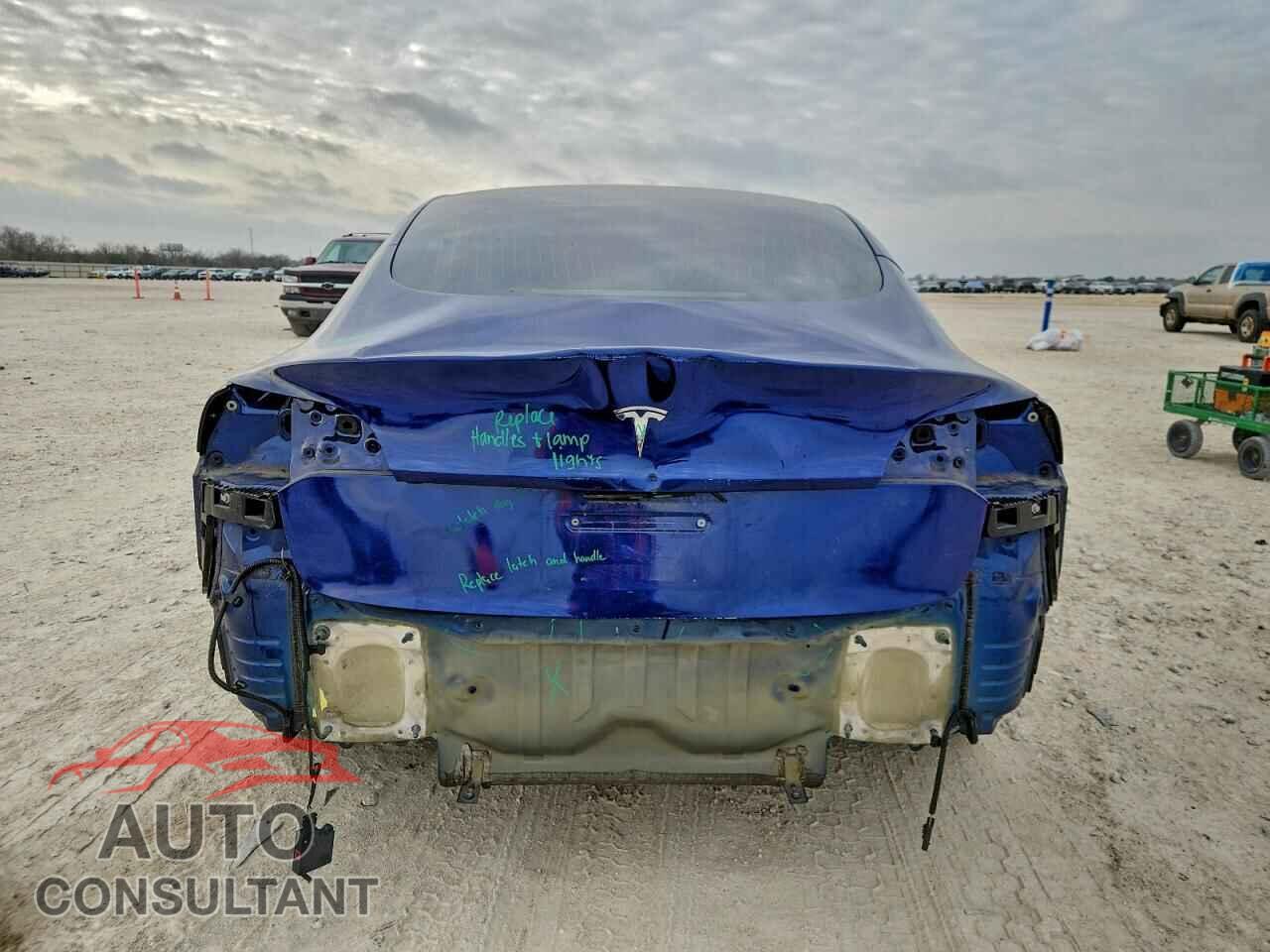 TESLA MODEL 3 2018 - 5YJ3E1EA1JF154306