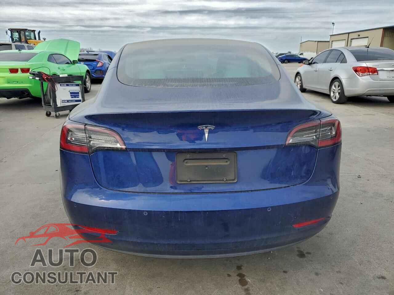 TESLA MODEL 3 2020 - 5YJ3E1EA9LF802526
