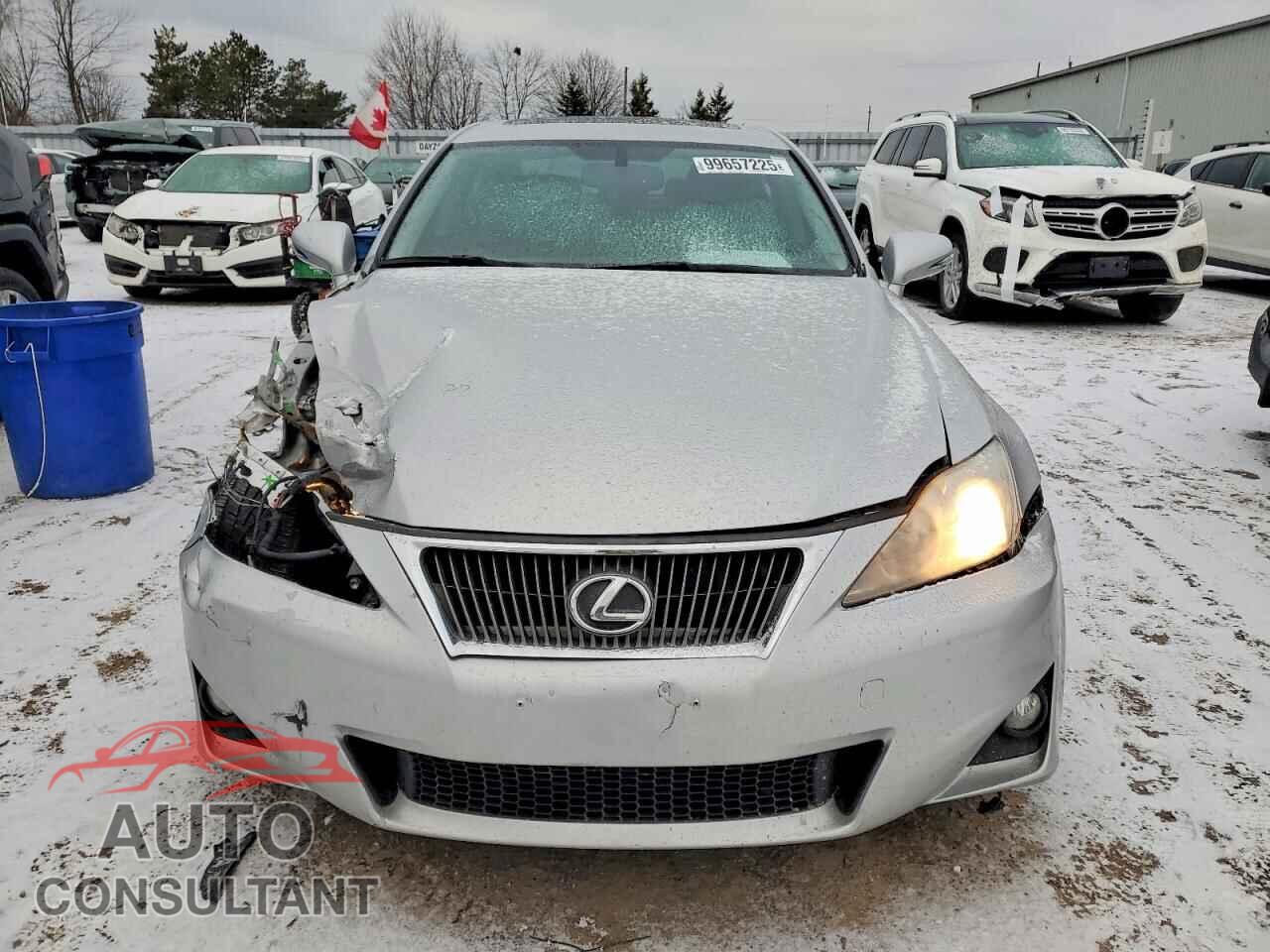 LEXUS IS 2012 - JTHCF5C24C5058785