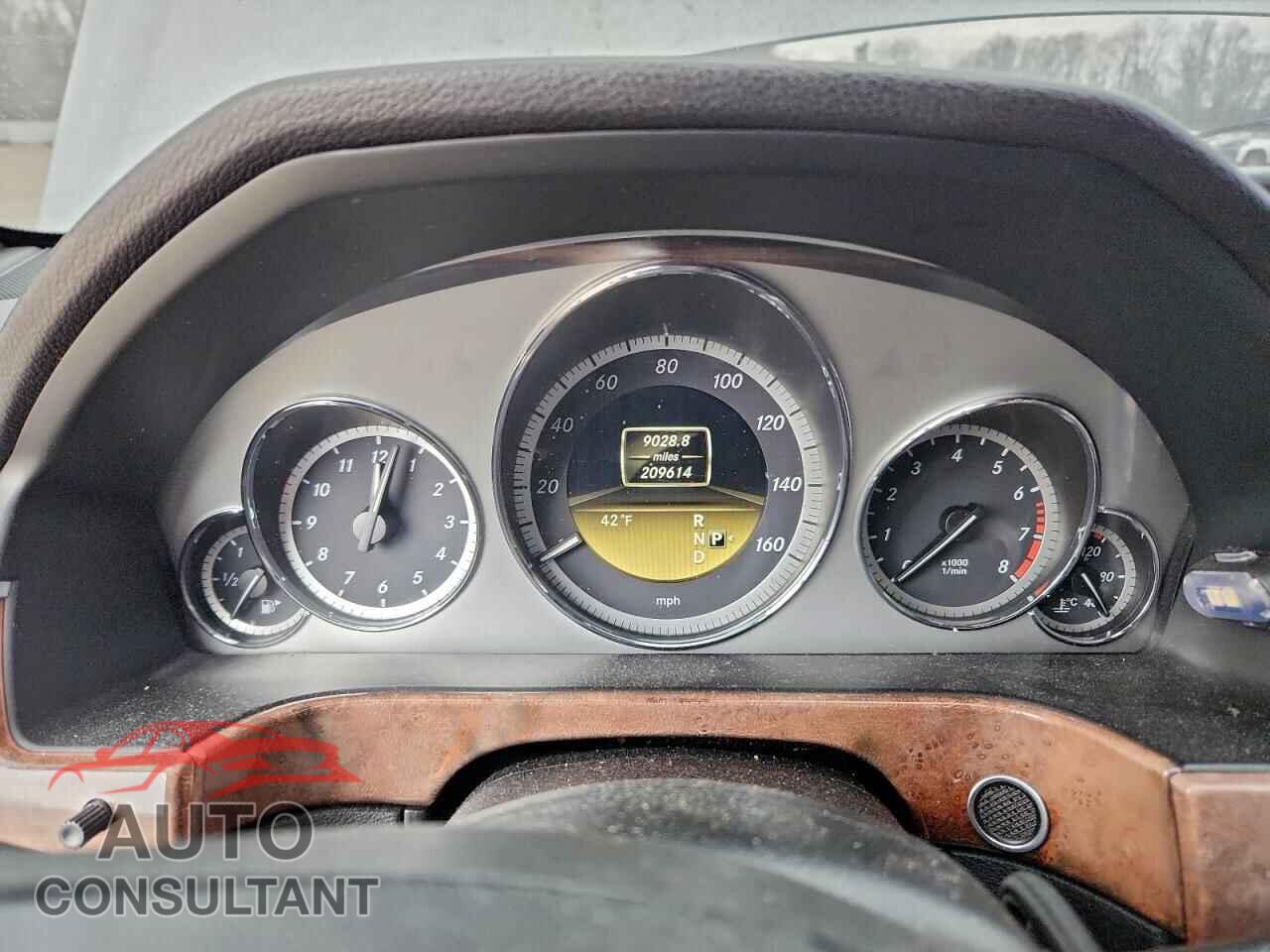 MERCEDES-BENZ E-CLASS 2012 - WDDHF8JB7CA555872