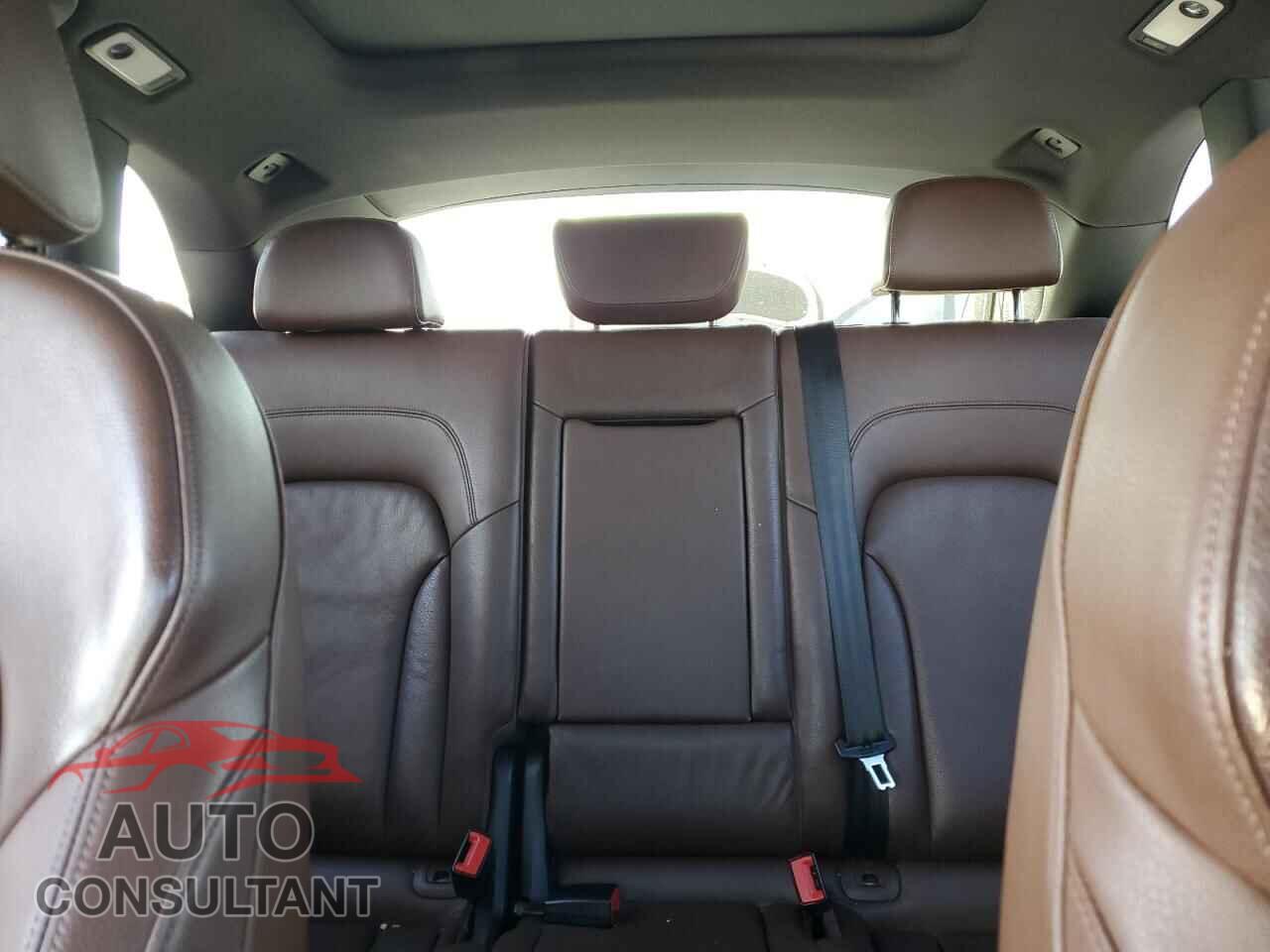 AUDI Q5 2017 - WA1M2AFPXHA042374