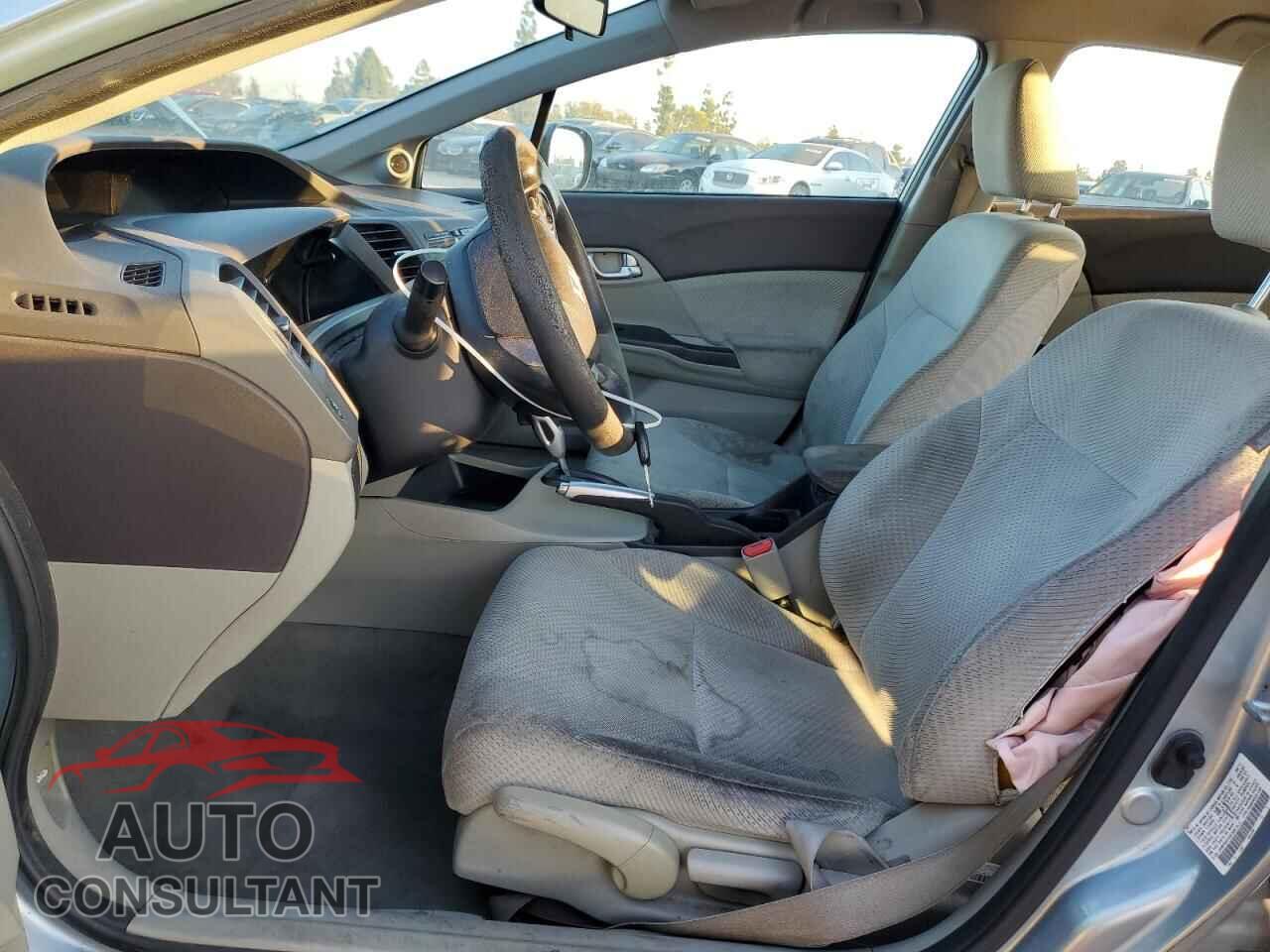 HONDA CIVIC 2012 - JHMFB4F20CS001824