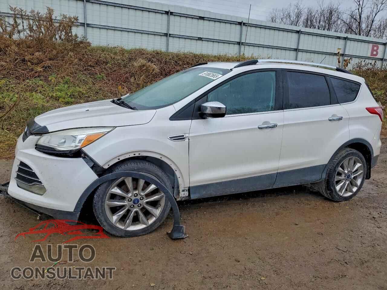 FORD ESCAPE 2015 - 1FMCU9G96FUC70096