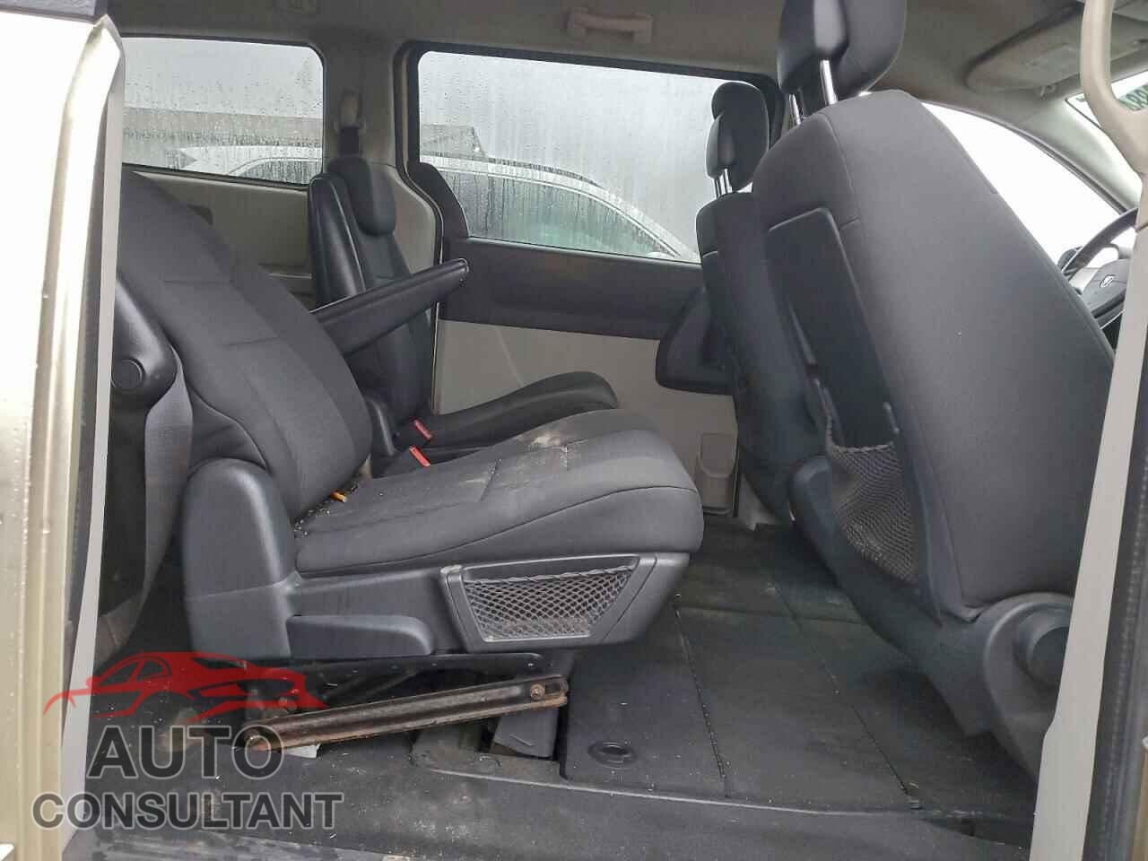 DODGE CARAVAN 2010 - 2D4RN4DE7AR470302