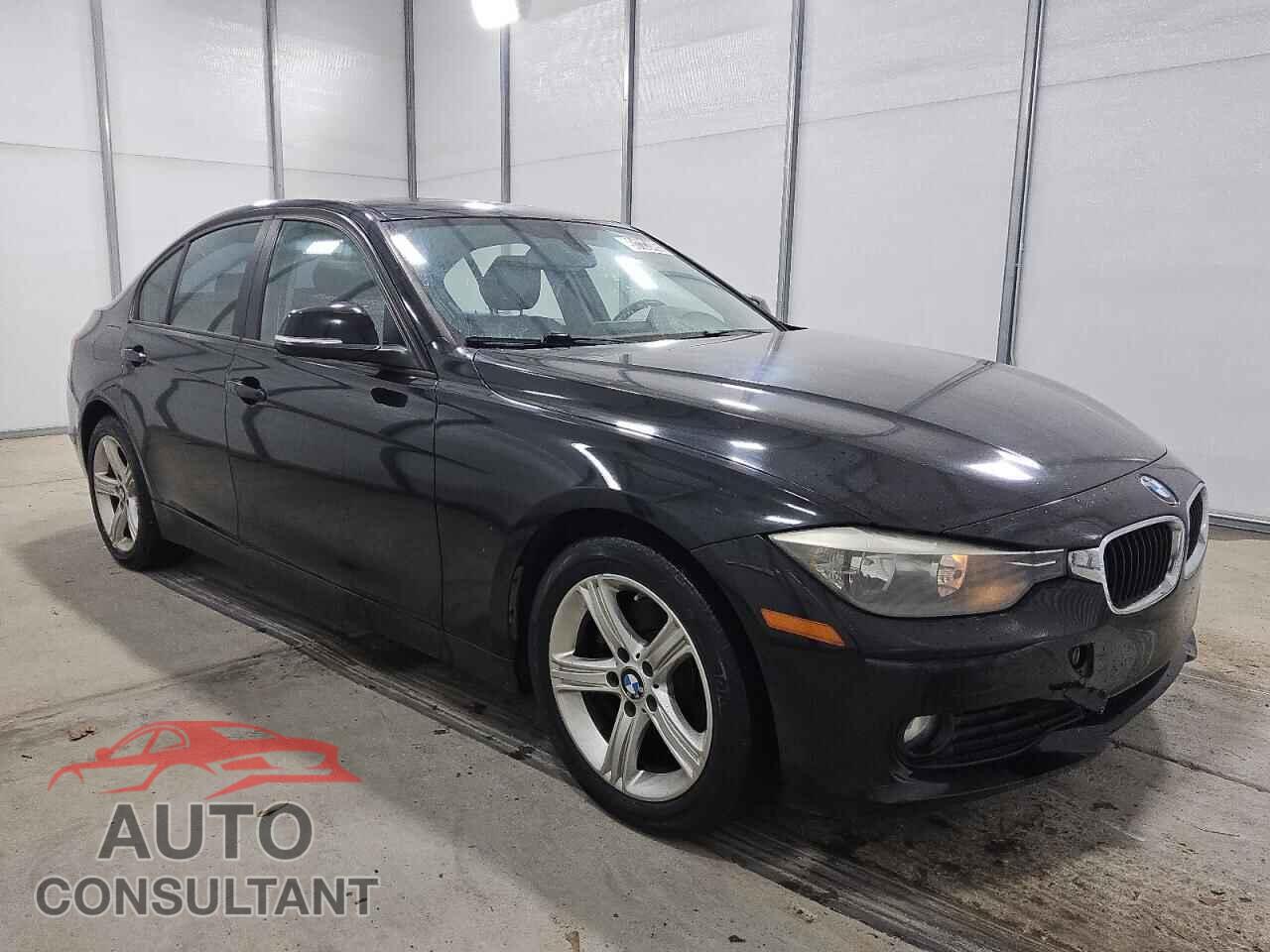BMW 3 SERIES 2013 - WBA3B1C55DK130402