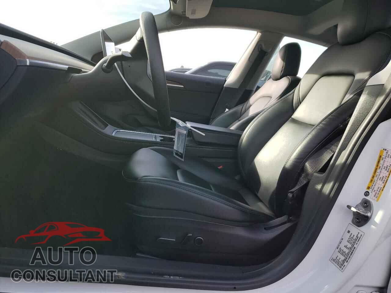 TESLA MODEL 3 2021 - 5YJ3E1EB3MF067486