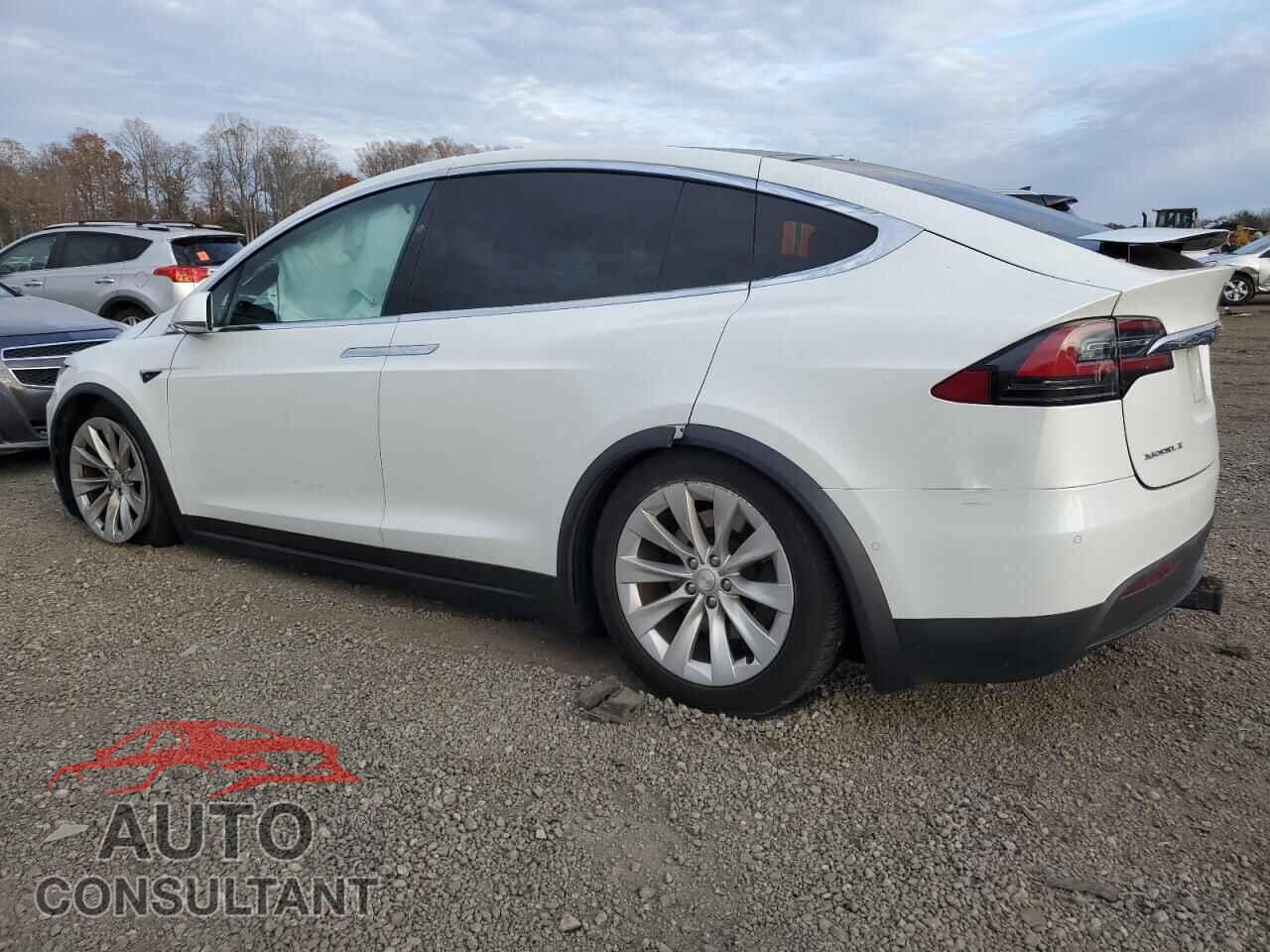 TESLA MODEL X 2017 - 5YJXCAE28HF051278