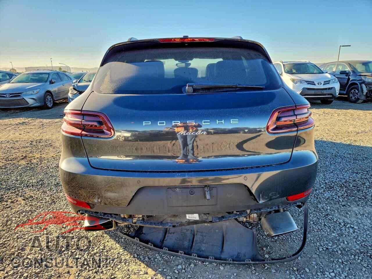 PORSCHE MACAN 2018 - WP1AA2A54JLB09227