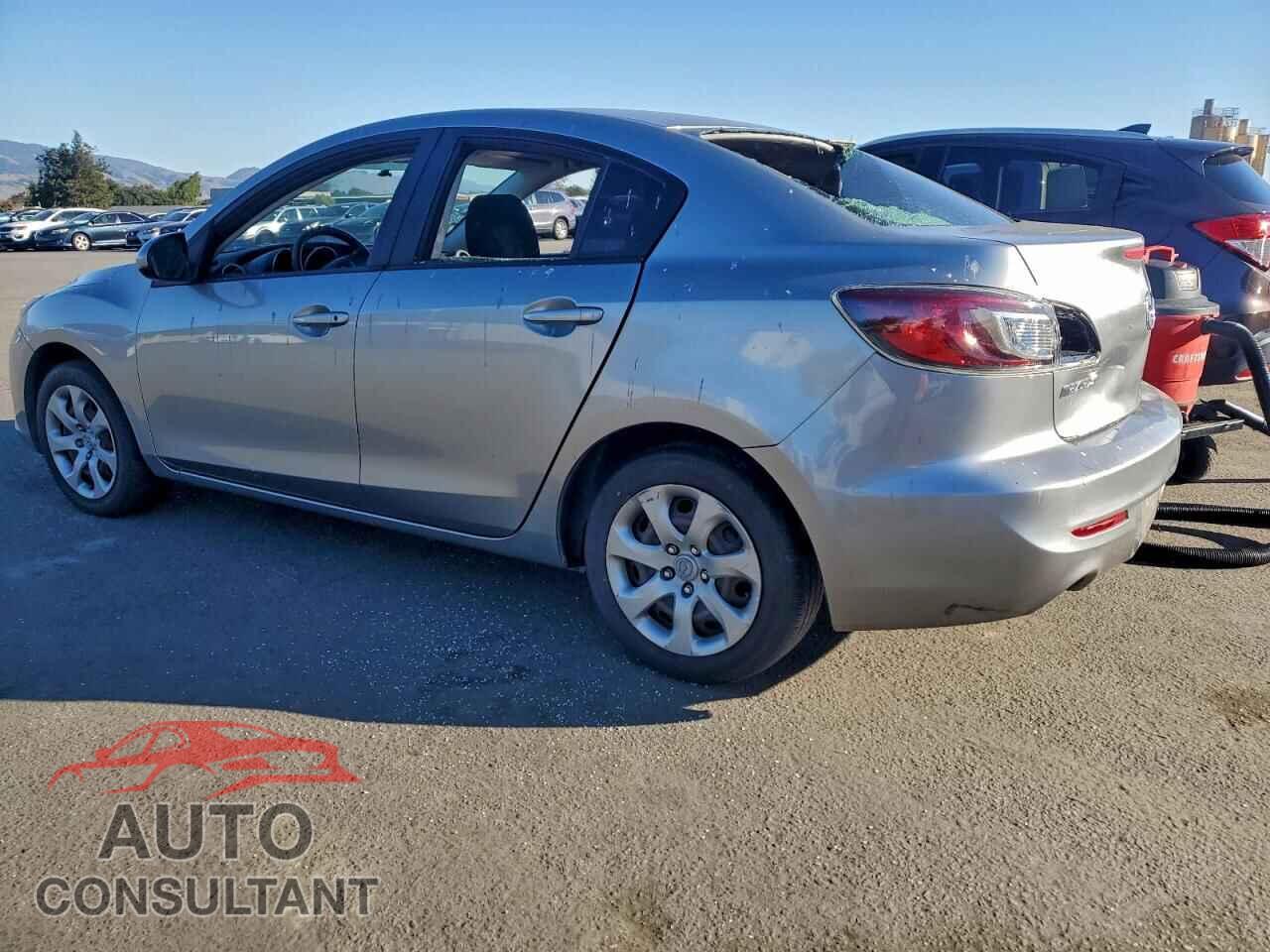 MAZDA 3 2013 - JM1BL1TG6D1844588
