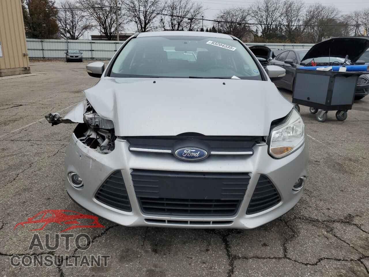 FORD FOCUS 2014 - 1FADP3K26EL124685