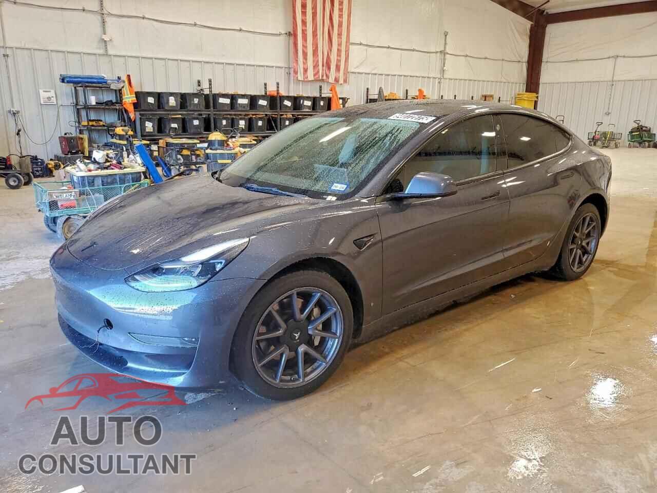 TESLA MODEL 3 2023 - 5YJ3E1EA3PF456673