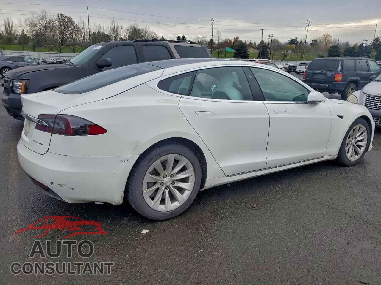 TESLA MODEL S 2020 - 5YJSA1E2XLF359125