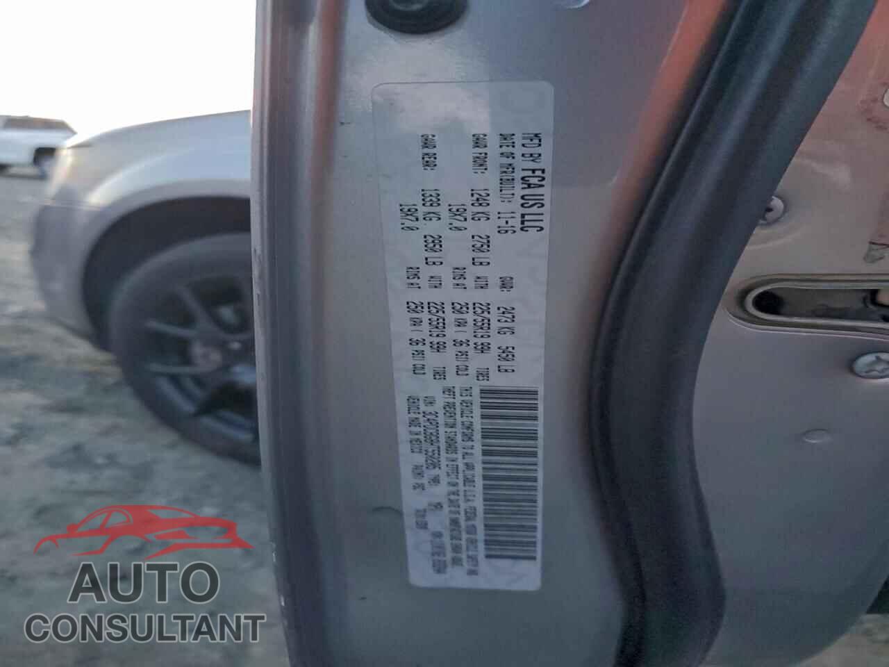 DODGE JOURNEY 2017 - 3C4PDCBG8HT550205