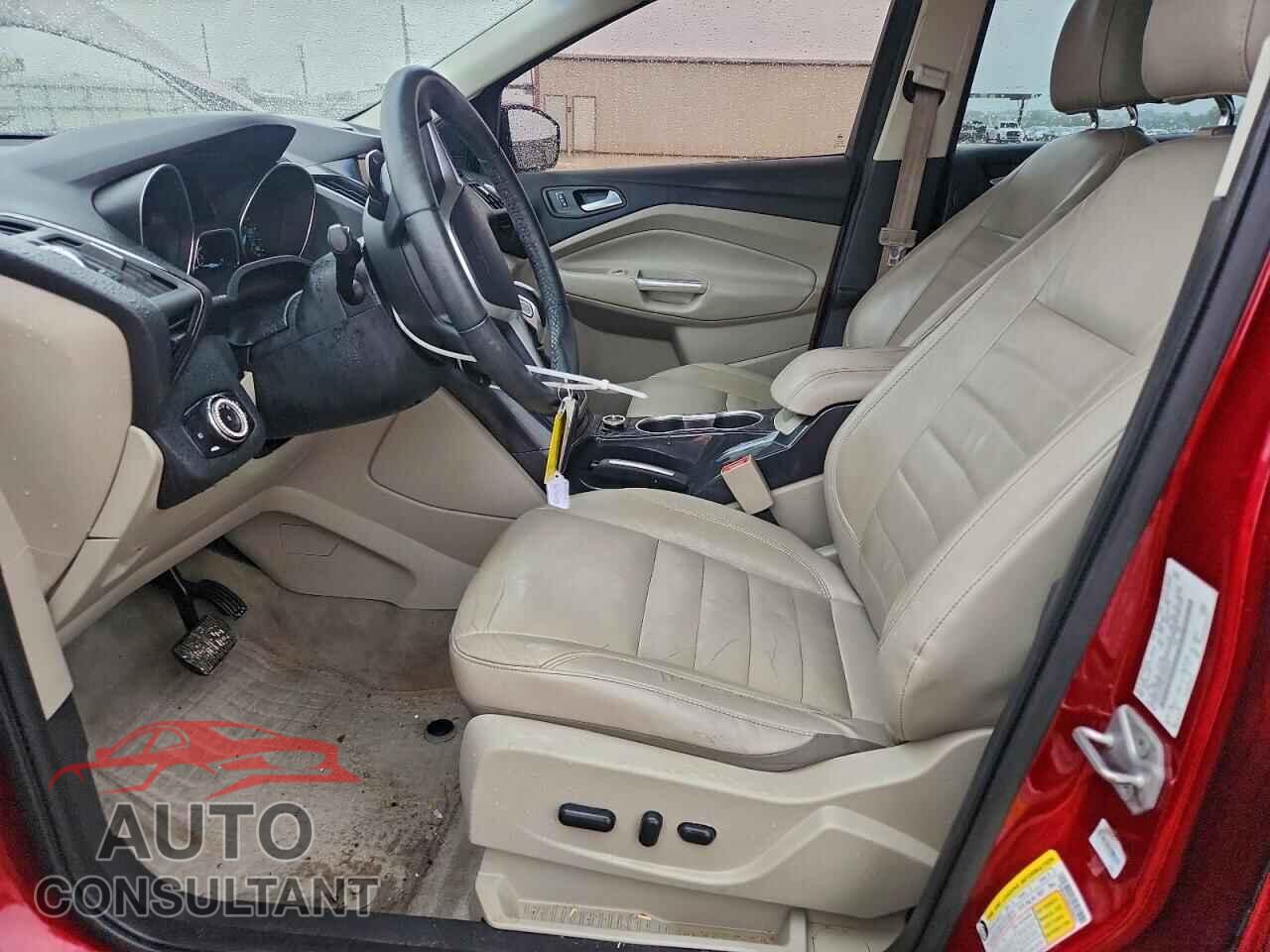 FORD ESCAPE 2014 - 1FMCU0J98EUB08070