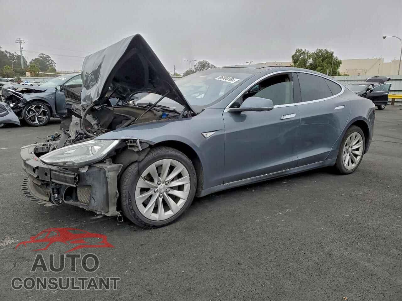 TESLA MODEL S 2014 - 5YJSA1S13EFP32729
