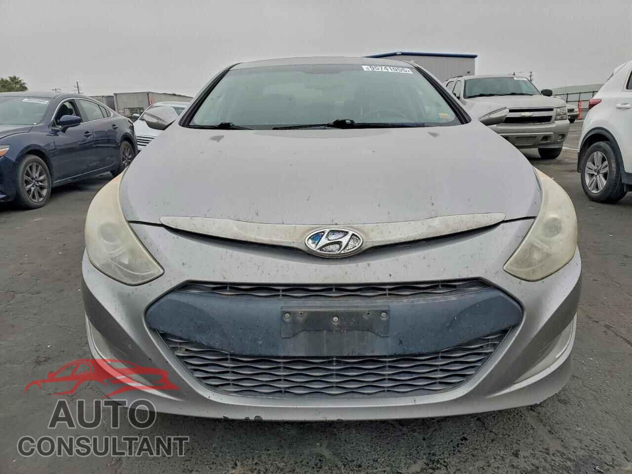 HYUNDAI SONATA 2013 - KMHEC4A42DA065241