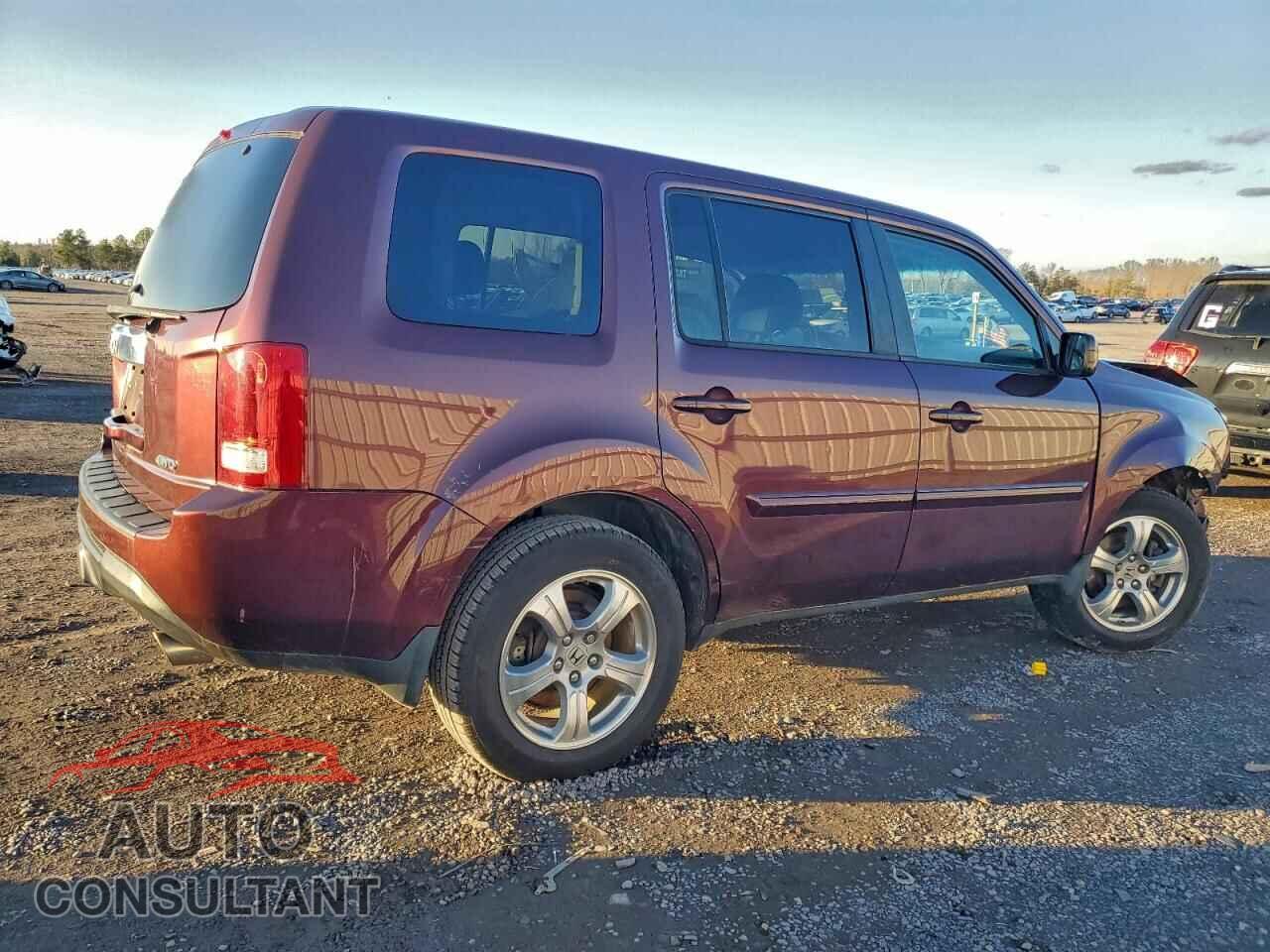 HONDA PILOT 2013 - 5FNYF4H63DB066289