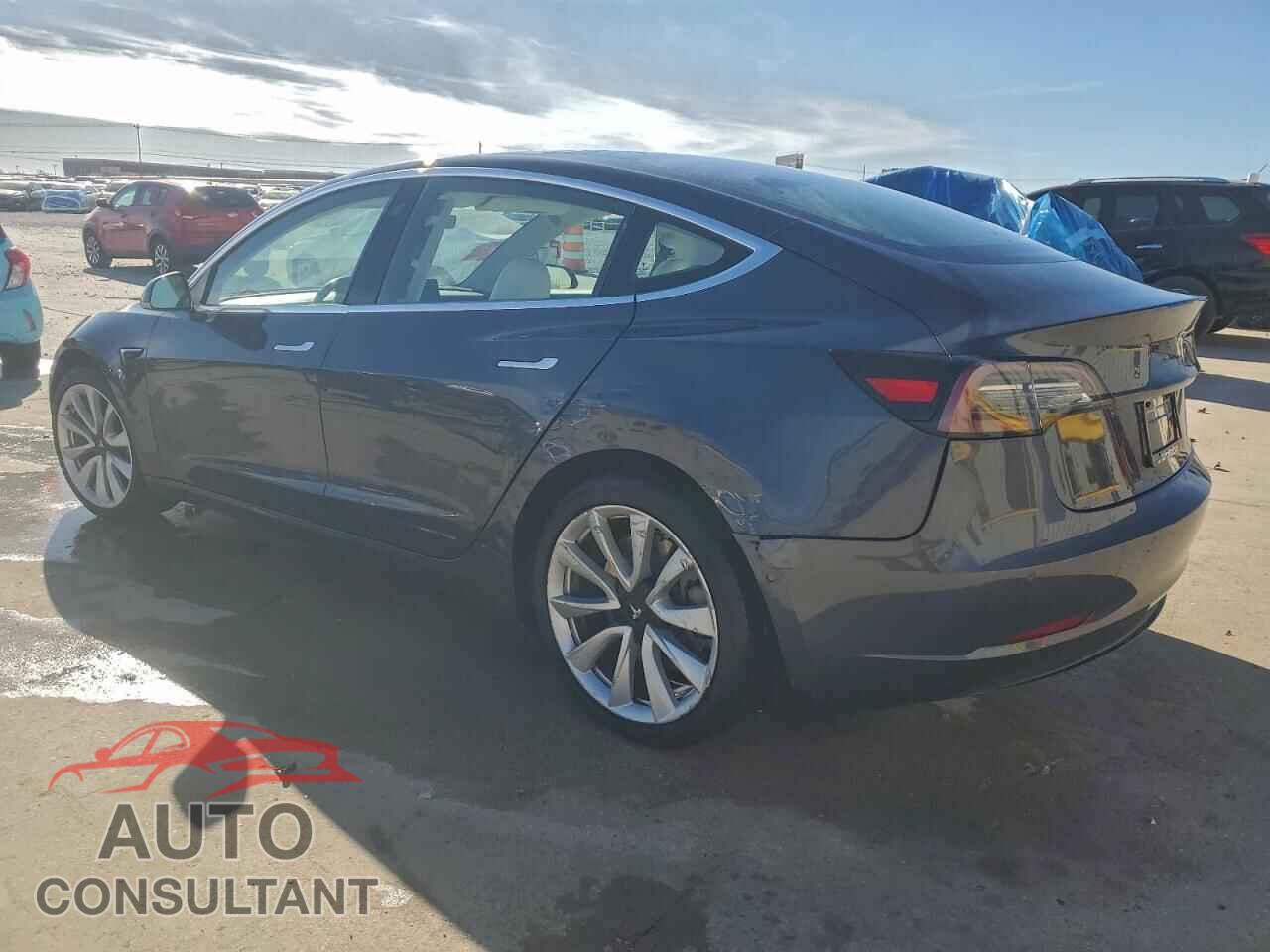 TESLA MODEL 3 2018 - 5YJ3E1EA6JF169075