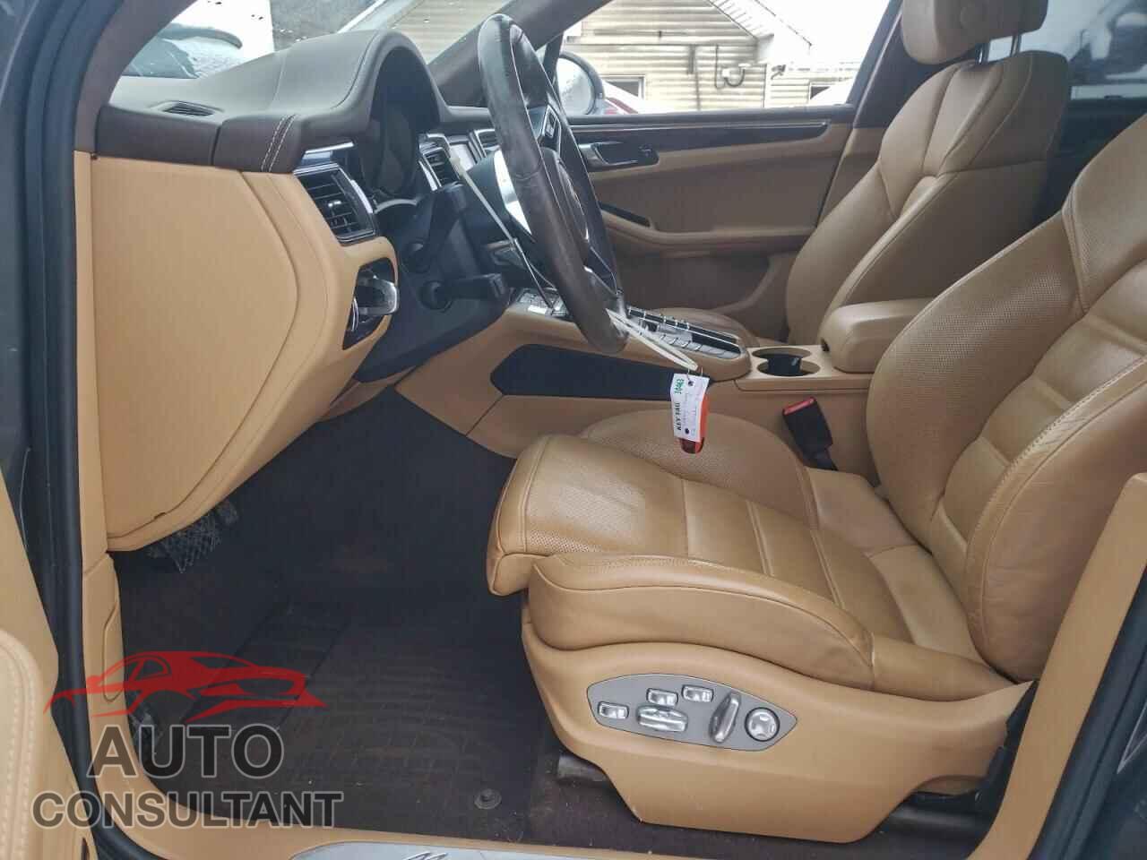 PORSCHE MACAN 2016 - WP1AF2A59GLB92907