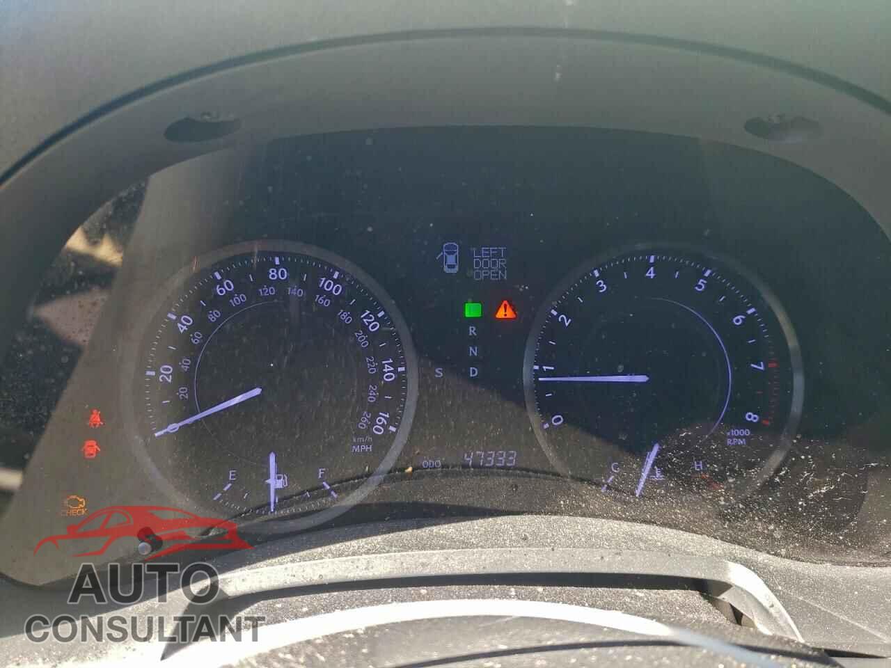 LEXUS IS 2015 - JTHFF2C25F2532552