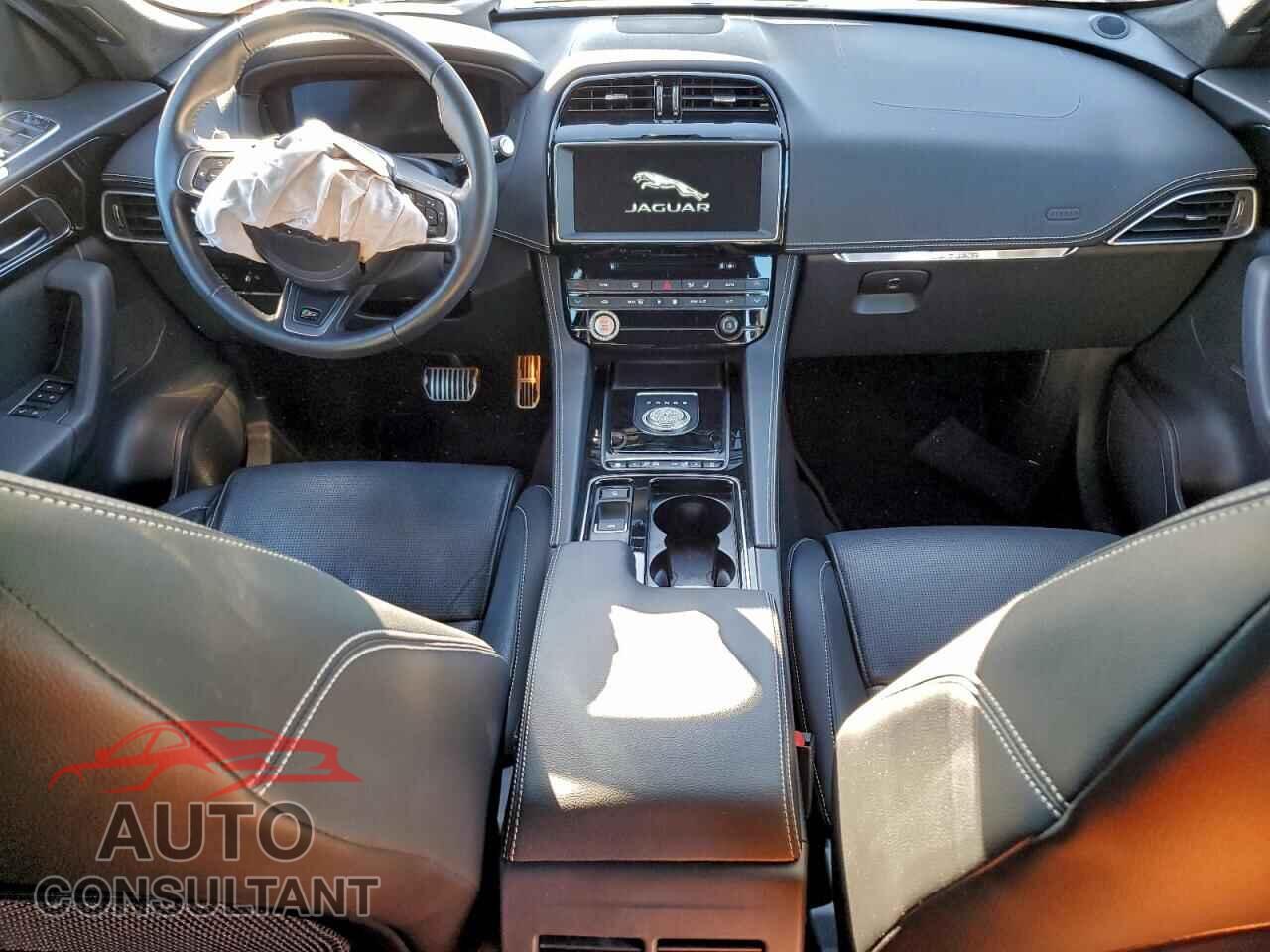 JAGUAR F-PACE 2019 - SADCM2FV4KA392126