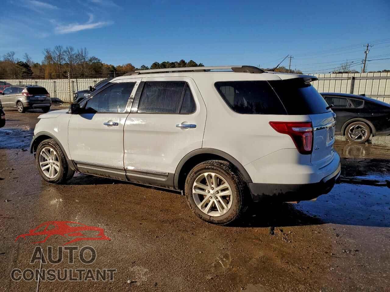 FORD EXPLORER 2015 - 1FM5K7D80FGA99570