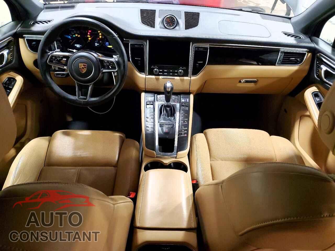 PORSCHE MACAN 2018 - WP1AA2A57JLB04992
