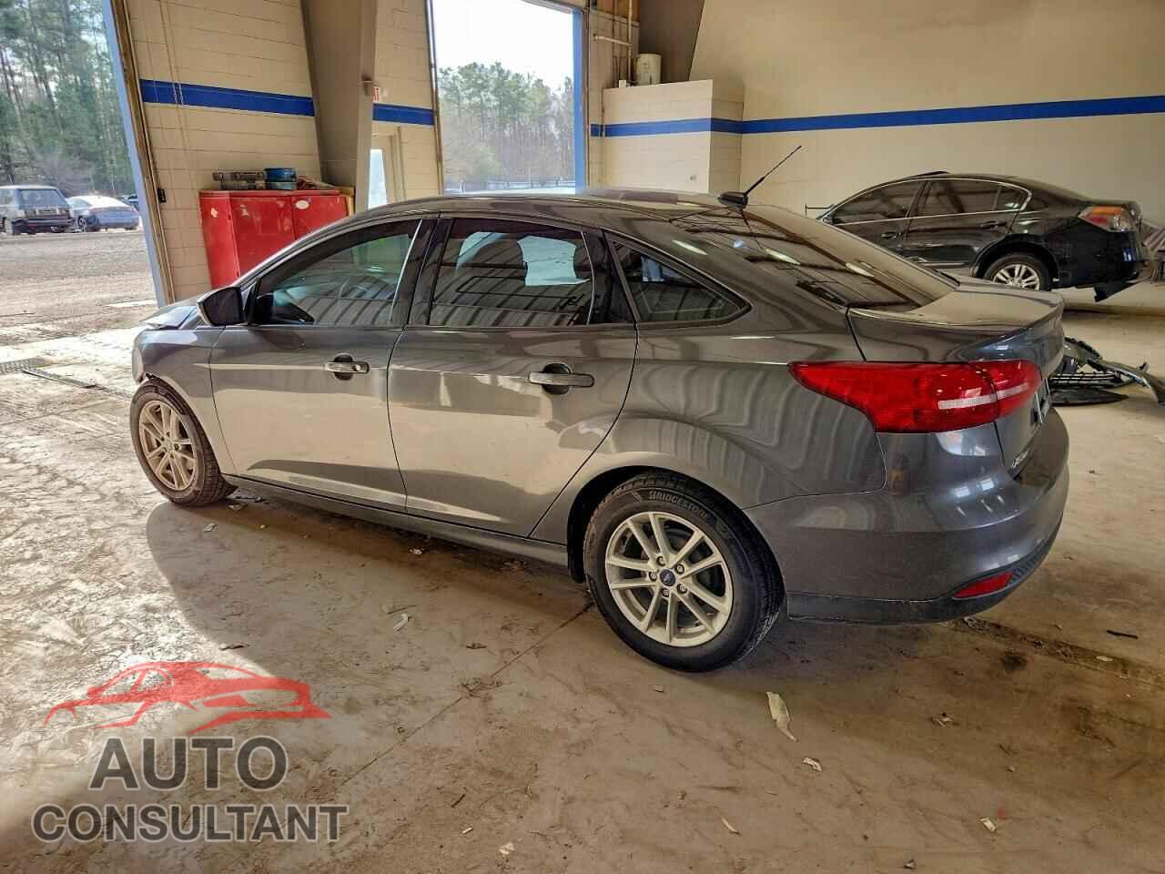 FORD FOCUS 2017 - 1FADP3F28HL269547