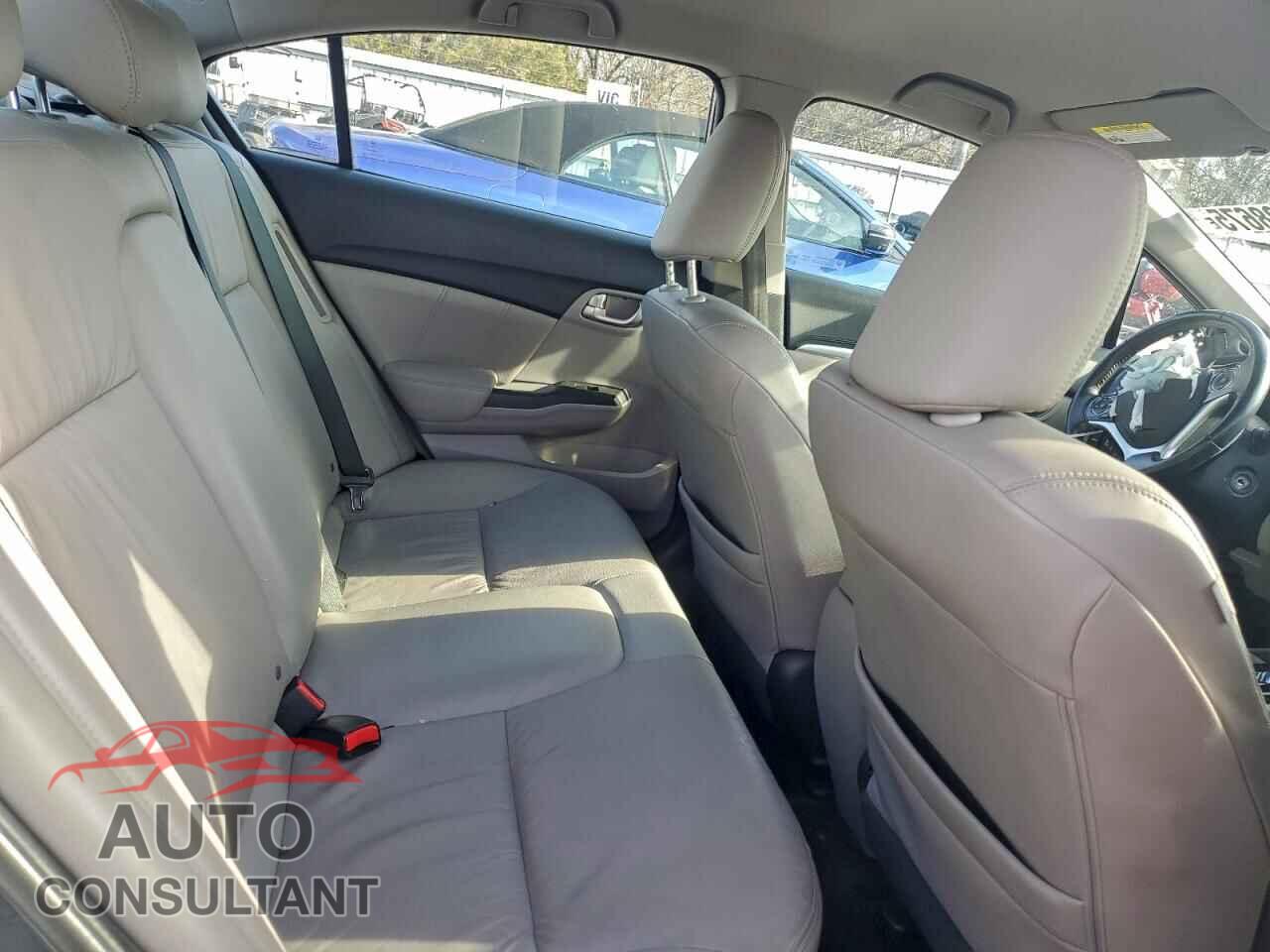 HONDA CIVIC 2013 - 19XFB4F30DE000784