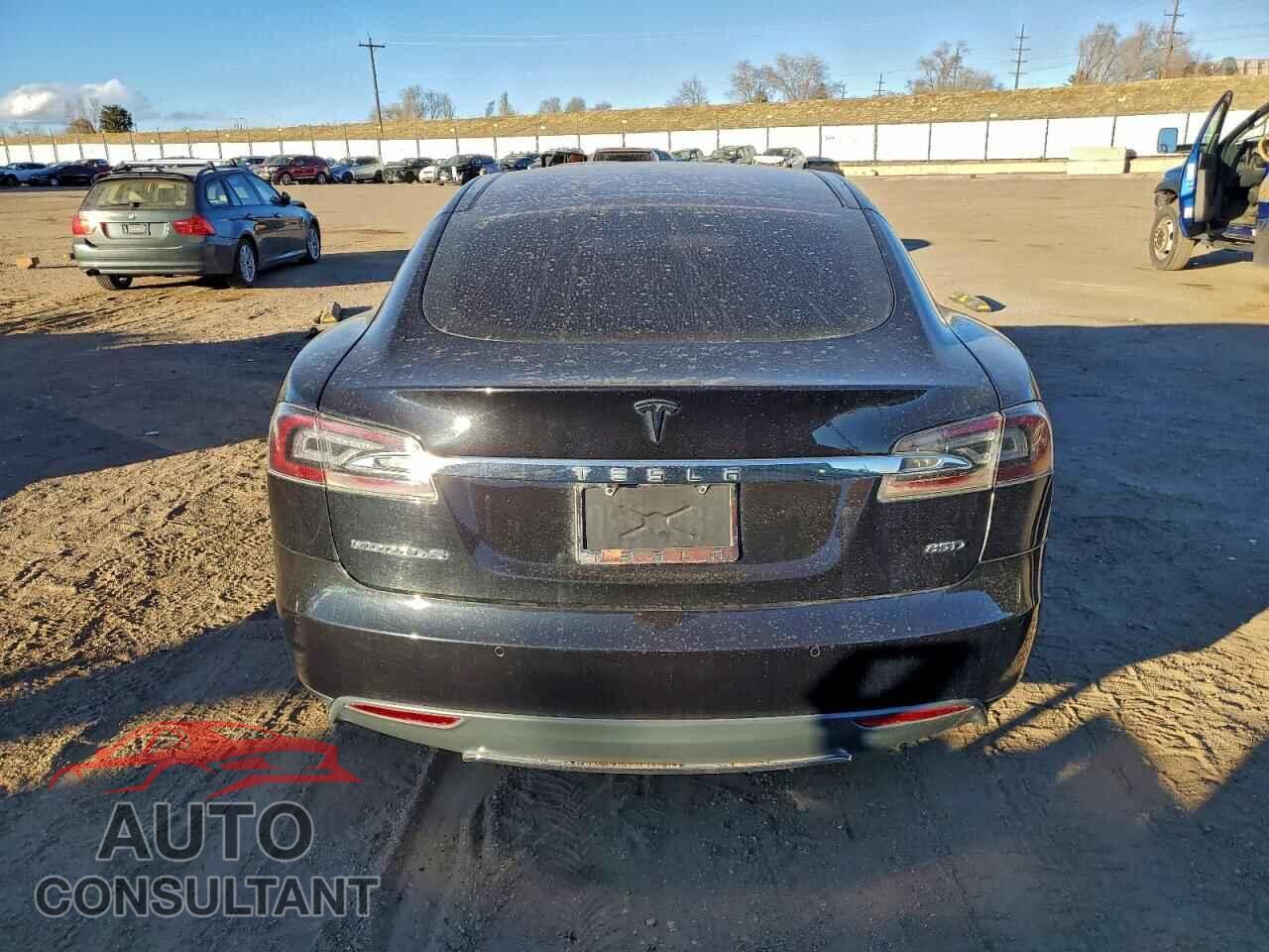 TESLA MODEL S 2015 - 5YJSA1H23FF087260