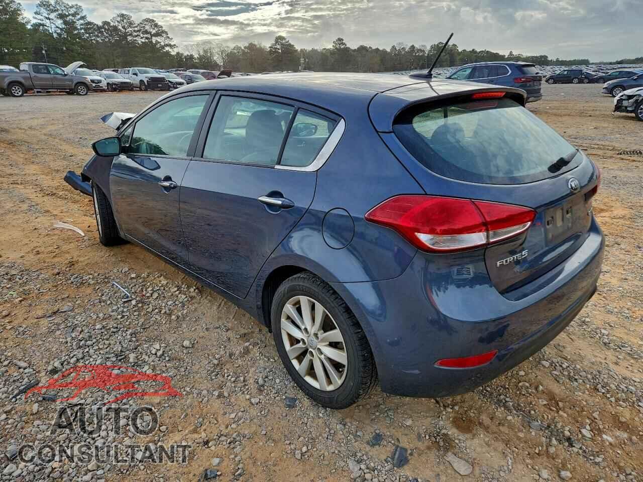 KIA FORTE 2015 - KNAFX5A83F5288421