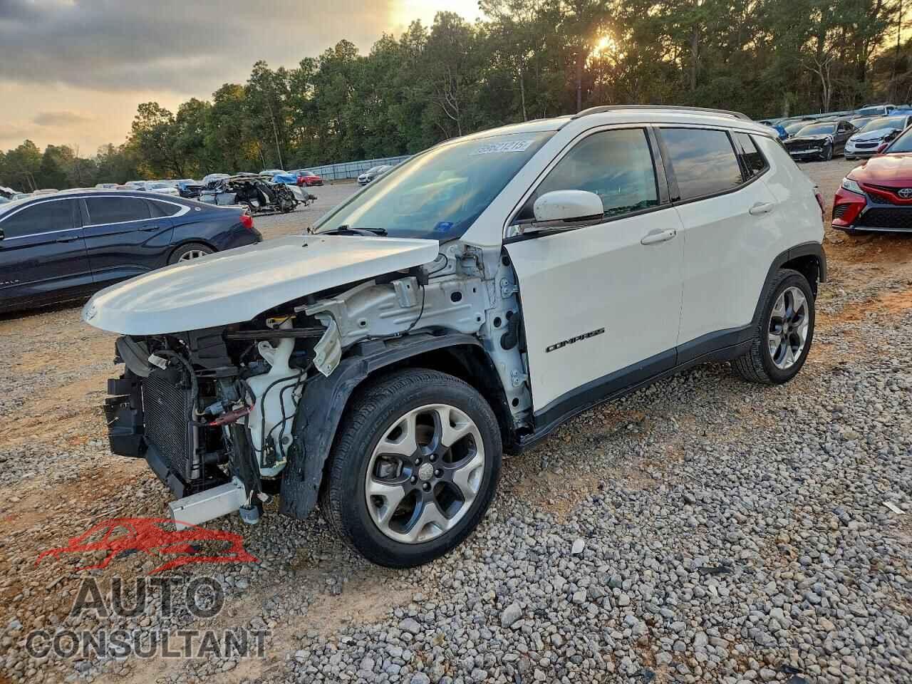 JEEP COMPASS 2019 - 3C4NJCCB8KT664599