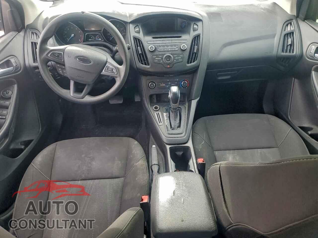 FORD FOCUS 2016 - 1FADP3K25GL279599