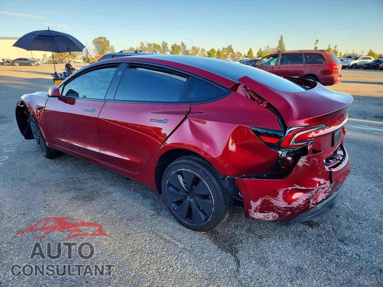 TESLA MODEL 3 2024 - 5YJ3E1EA4RF872458