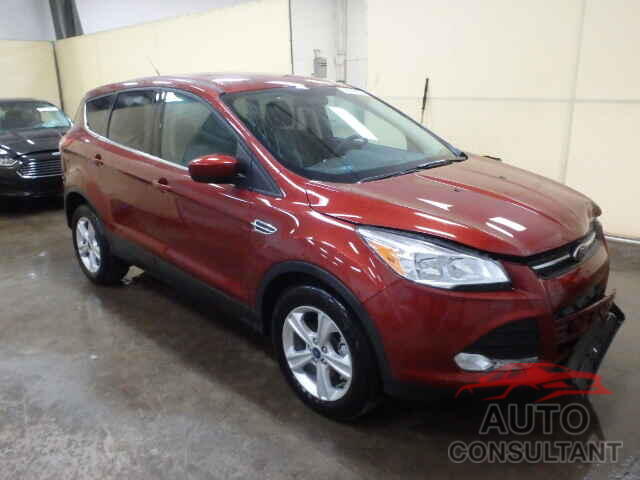 FORD ESCAPE 2015 - 1FMCU0G7XFUA77217