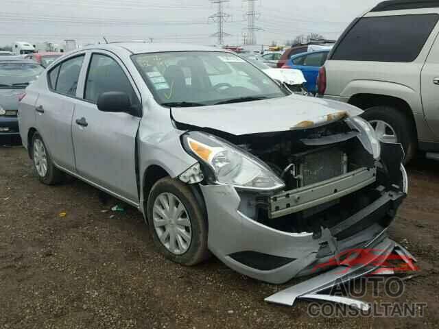 NISSAN VERSA 2015 - 3N1CN7AP0FL877573