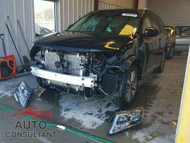 NISSAN PATHFINDER 2015 - 5N1AR2MN2FC701847