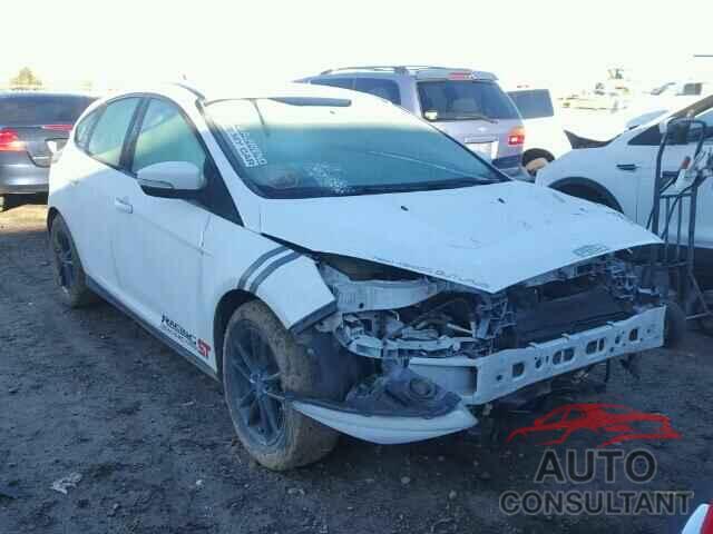 FORD FOCUS 2015 - 1FADP3K25FL357488