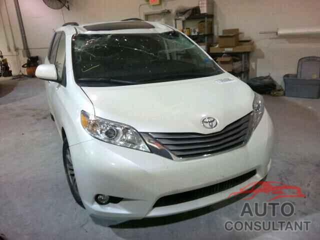 TOYOTA SIENNA 2015 - 5TDYK3DC8FS675183