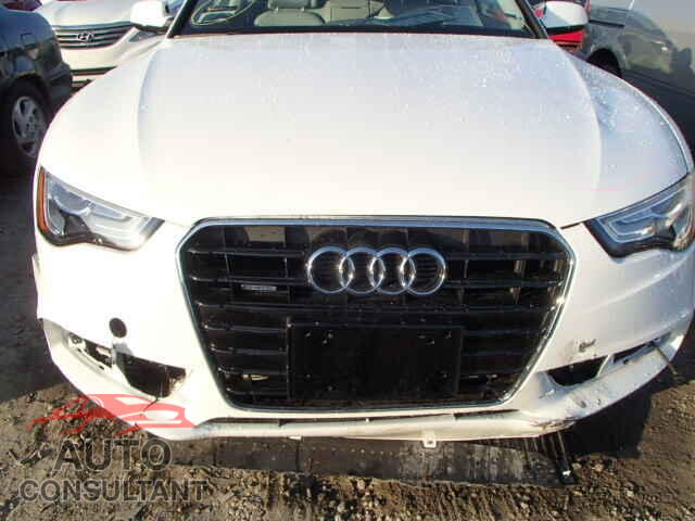 AUDI A5 2014 - WAULFAFR9EA071803
