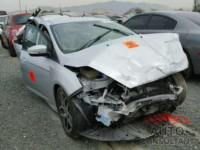 FORD FOCUS 2015 - 1FADP3F25FL334528