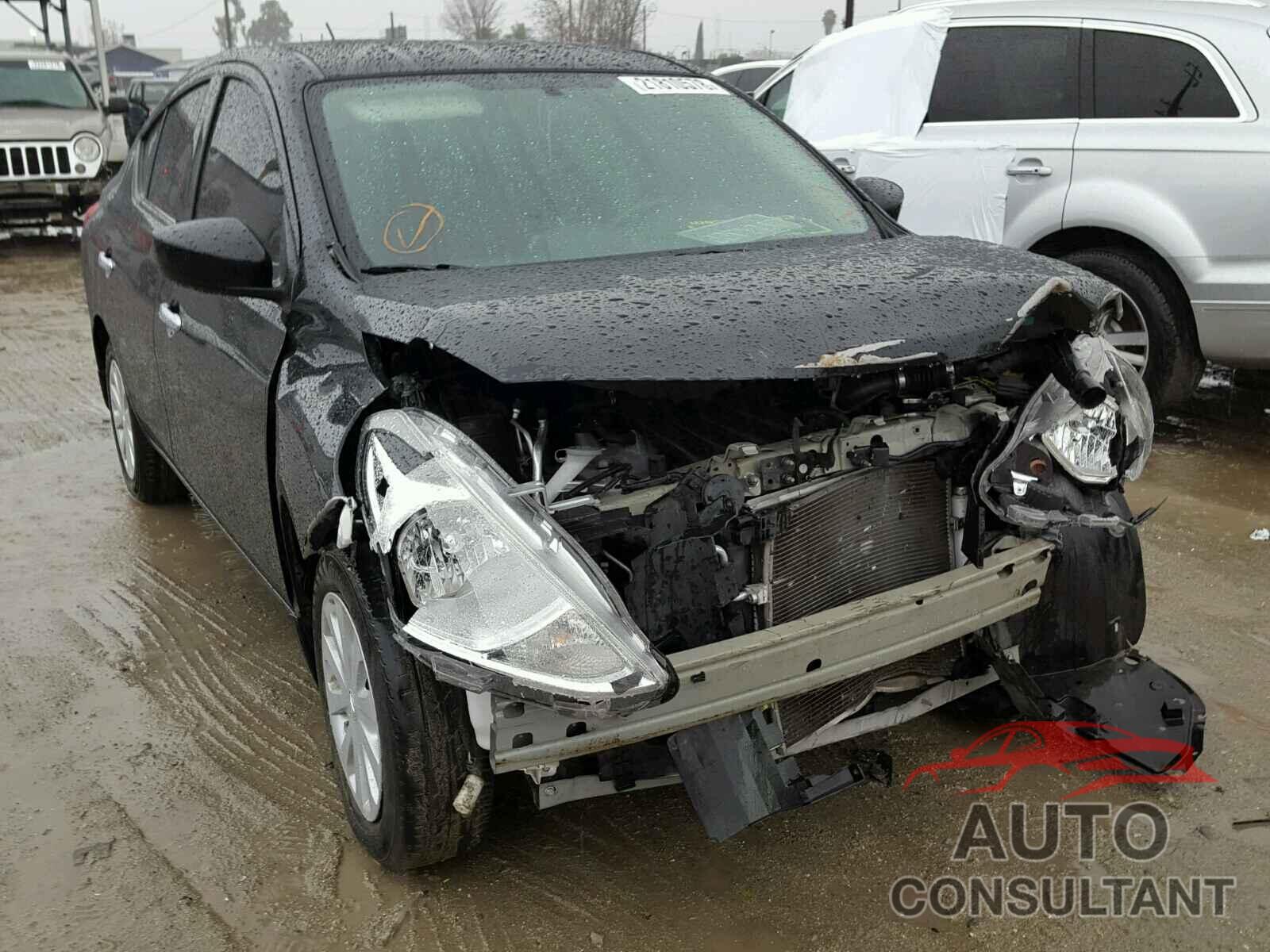 NISSAN VERSA 2015 - 3N1CN7AP3FL841585