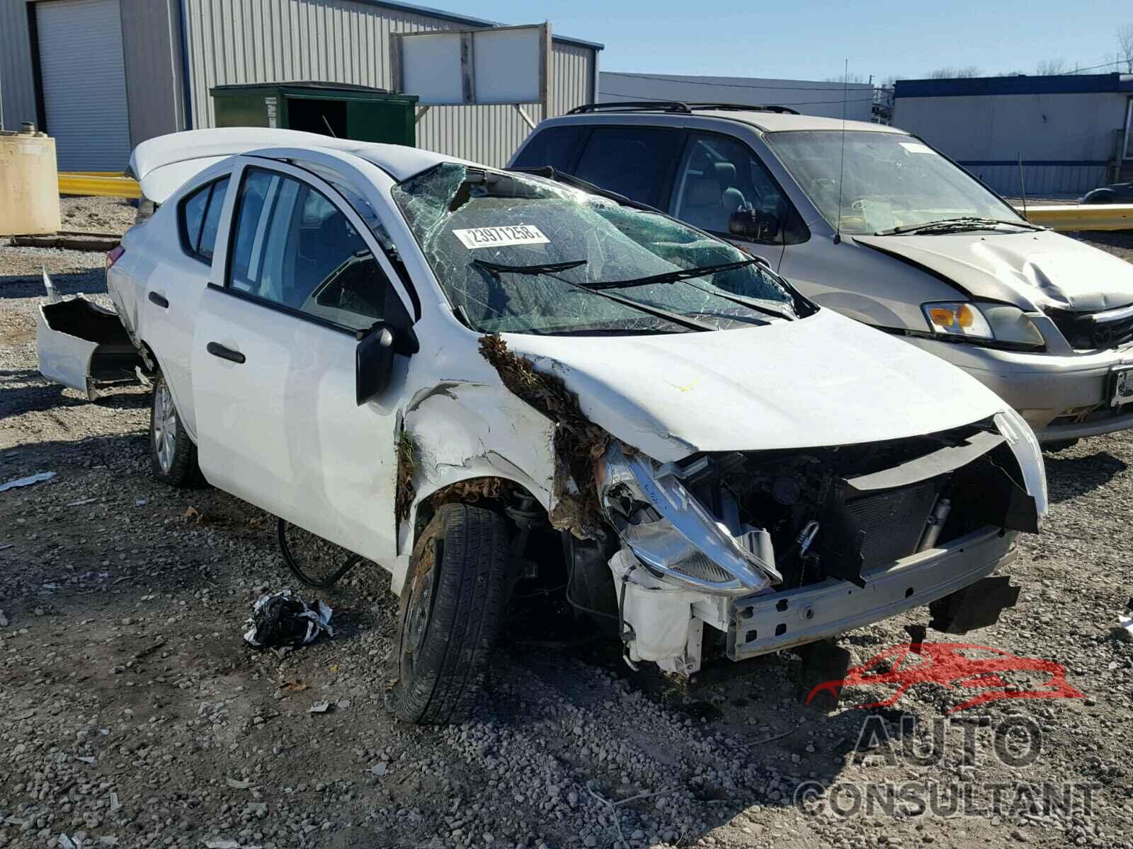 NISSAN VERSA 2015 - 3N1CN7AP5FL939565