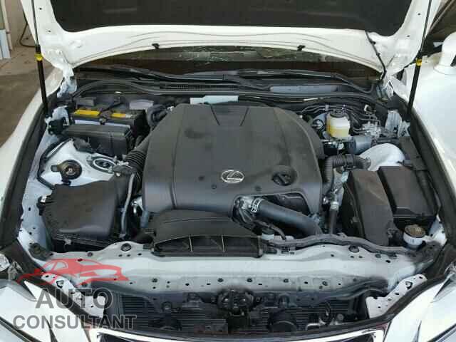 LEXUS IS250 2015 - JTHBF1D22F5082025