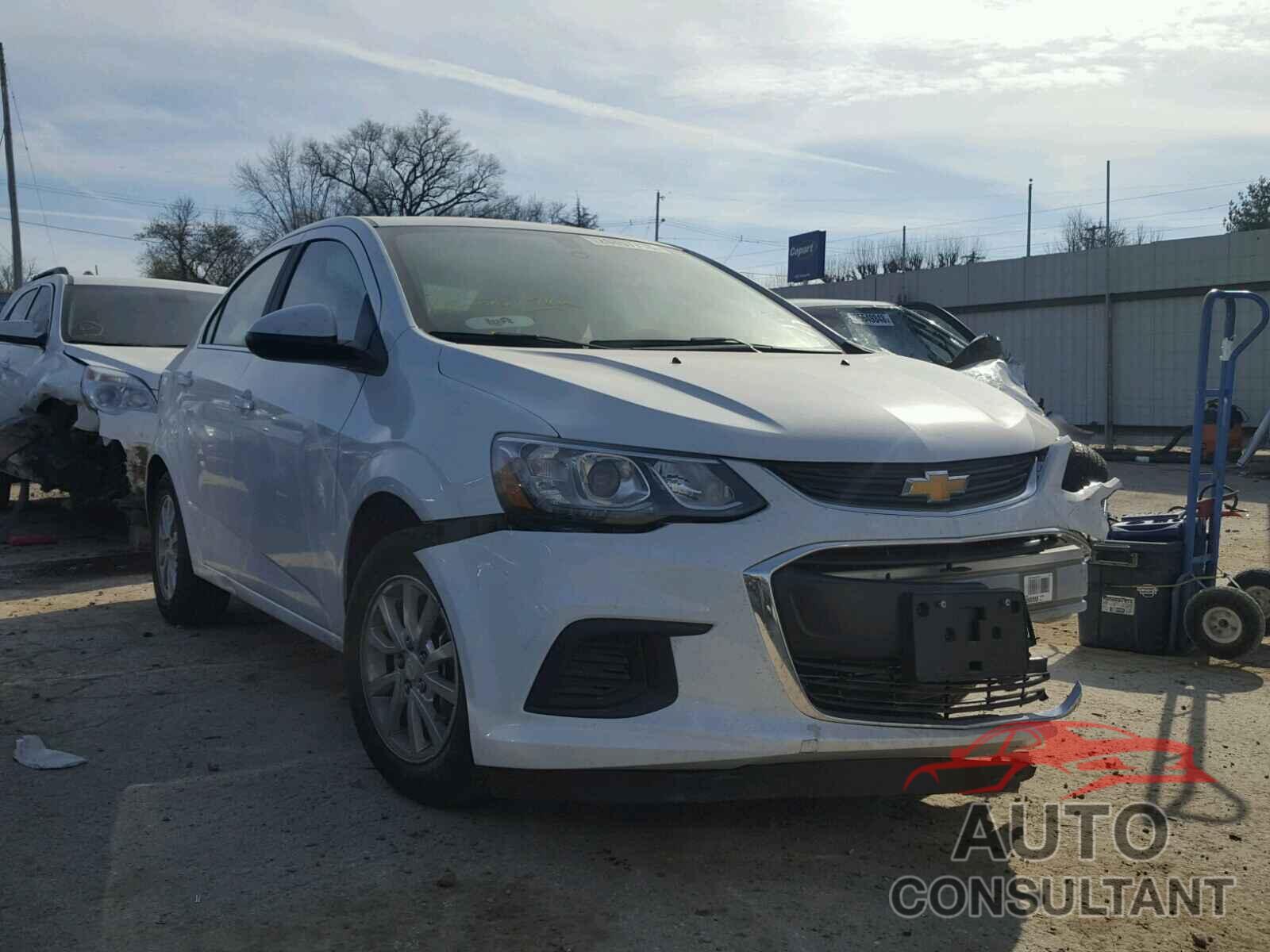 CHEVROLET SONIC 2017 - 1G1JD5SH8H4144319