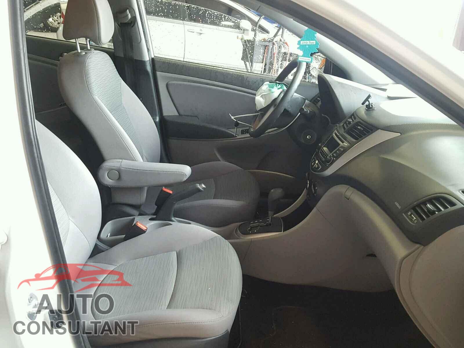 HYUNDAI ACCENT 2016 - KMHCT4AE2GU042979