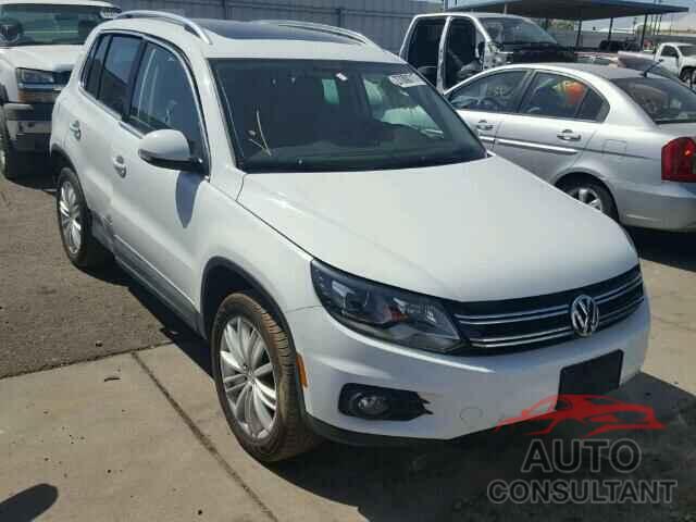 VOLKSWAGEN TIGUAN 2016 - WVGAV7AX3GW506239