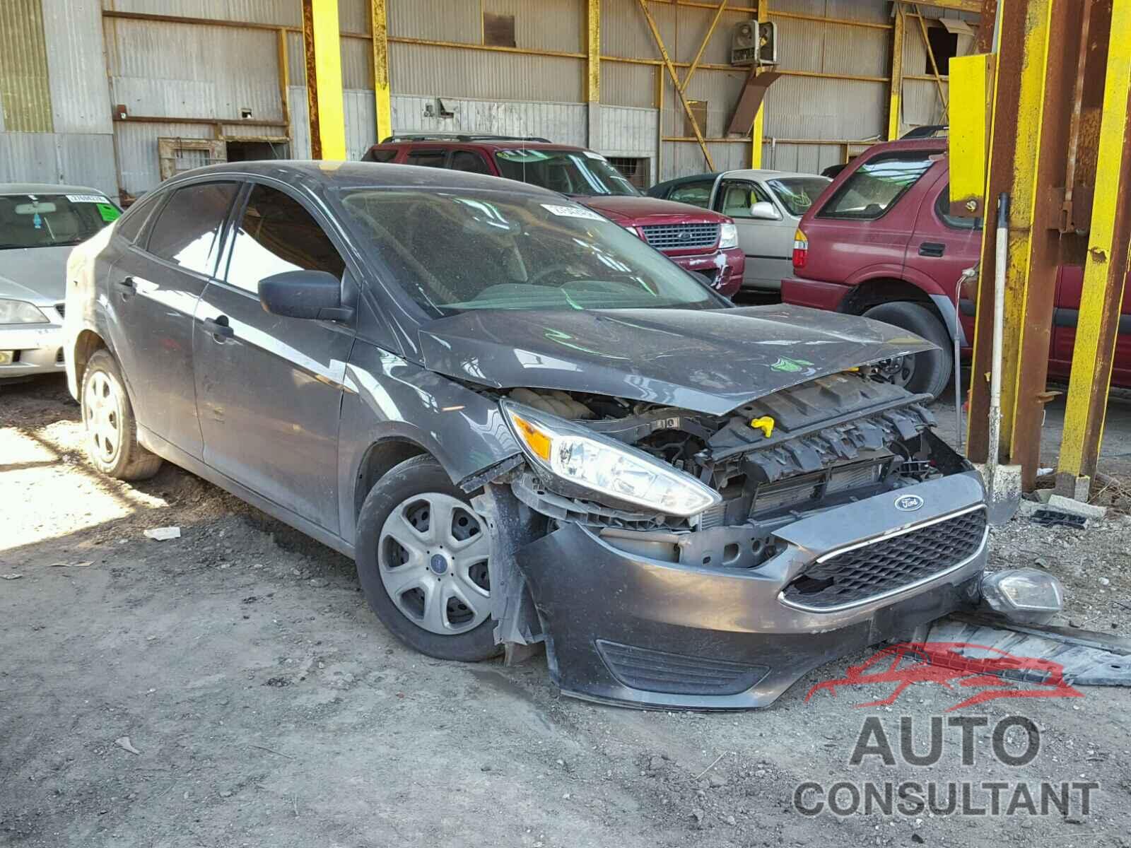FORD FOCUS 2015 - 1FADP3E21FL366006