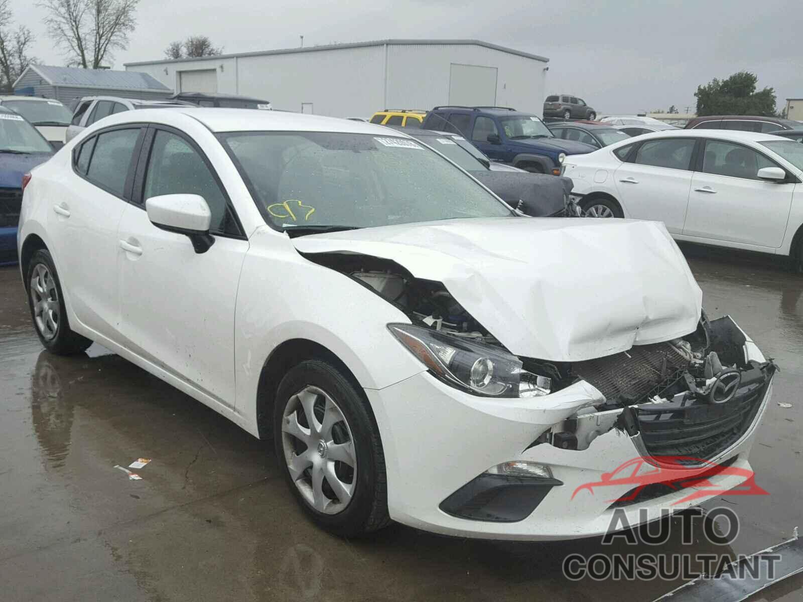 MAZDA 3 2015 - 3MZBM1U76FM182946